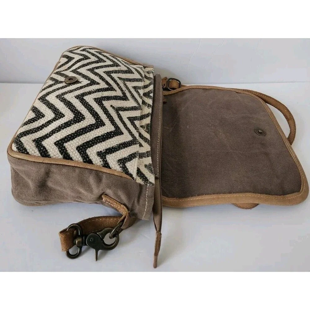 Myra Bag Artistic Chevron Cowhide Shoulder Handbag Crossbody Western Bag Aztec